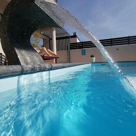 Holiday&Suite Klanac Вир Екстериор снимка