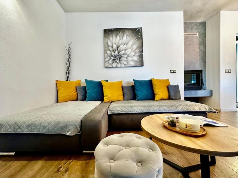 Holiday&Suite Klanac Вир Екстериор снимка