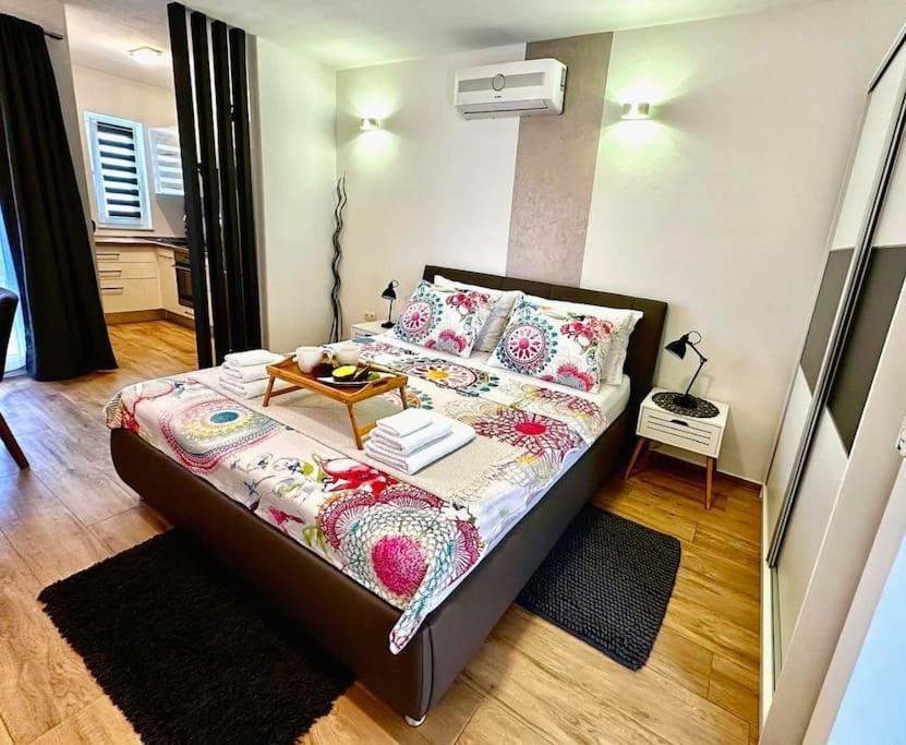 Holiday&Suite Klanac Вир Екстериор снимка